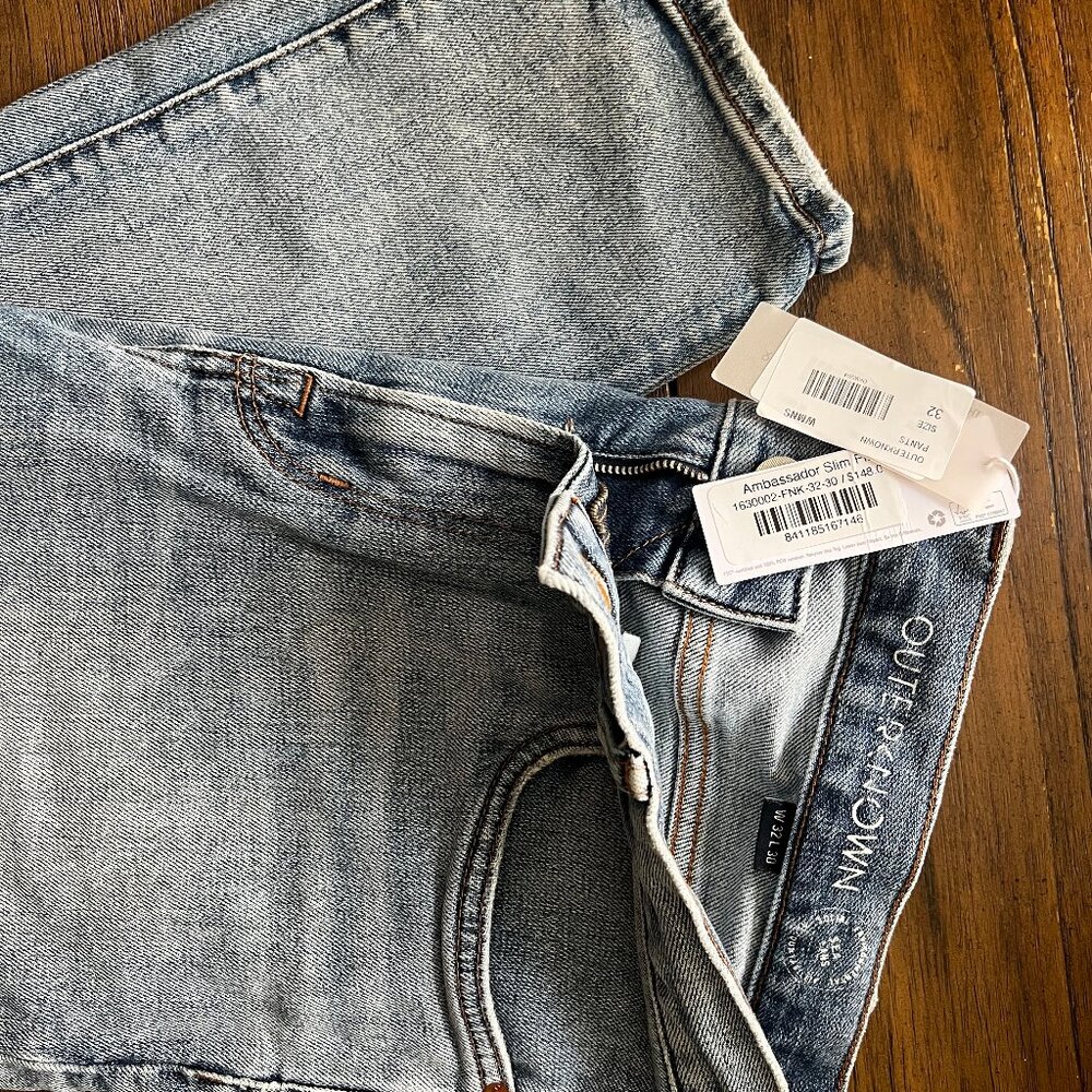 OuterKnown Jeans